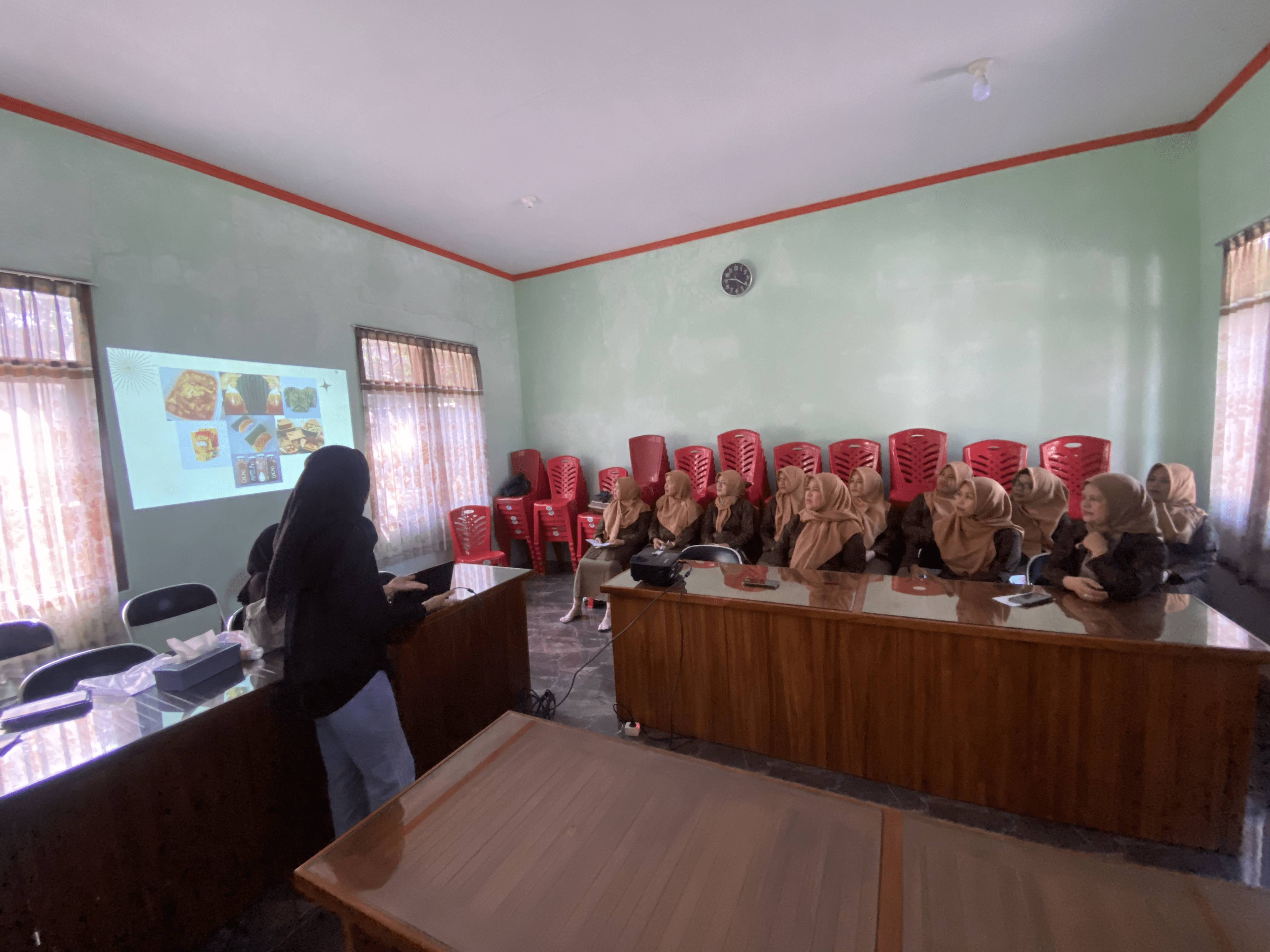 Sosialisasi Pengemasan Produk